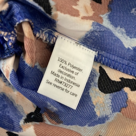 Nine West Short Sleve Peplum Wrap Top - Picture 3 of 3